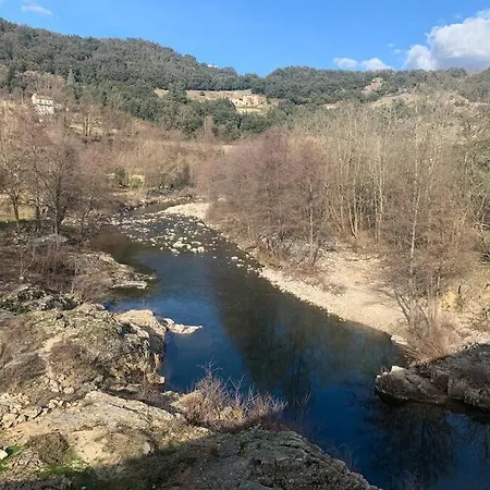 La Source & Pont-de-Labeaume