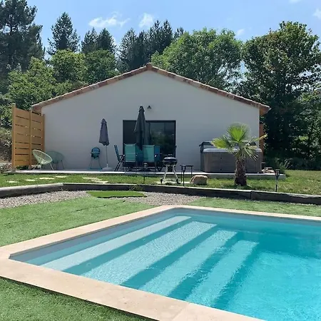 La Source & Villa